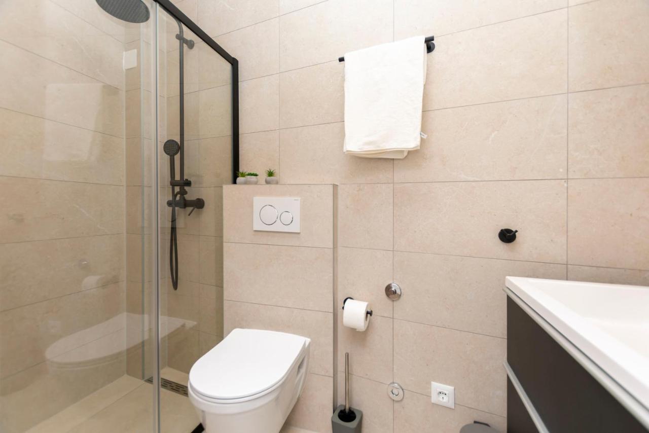 Apartments Beach Dream Мимице Екстериор снимка