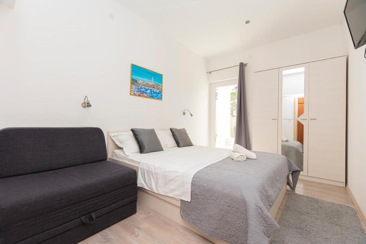 Apartments Beach Dream Мимице Екстериор снимка