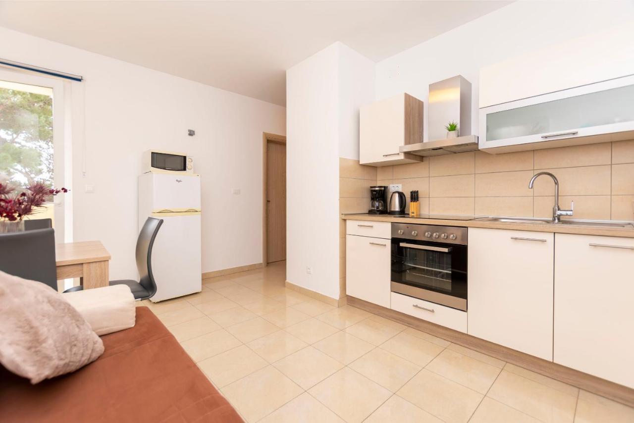 Apartments Beach Dream Мимице Екстериор снимка