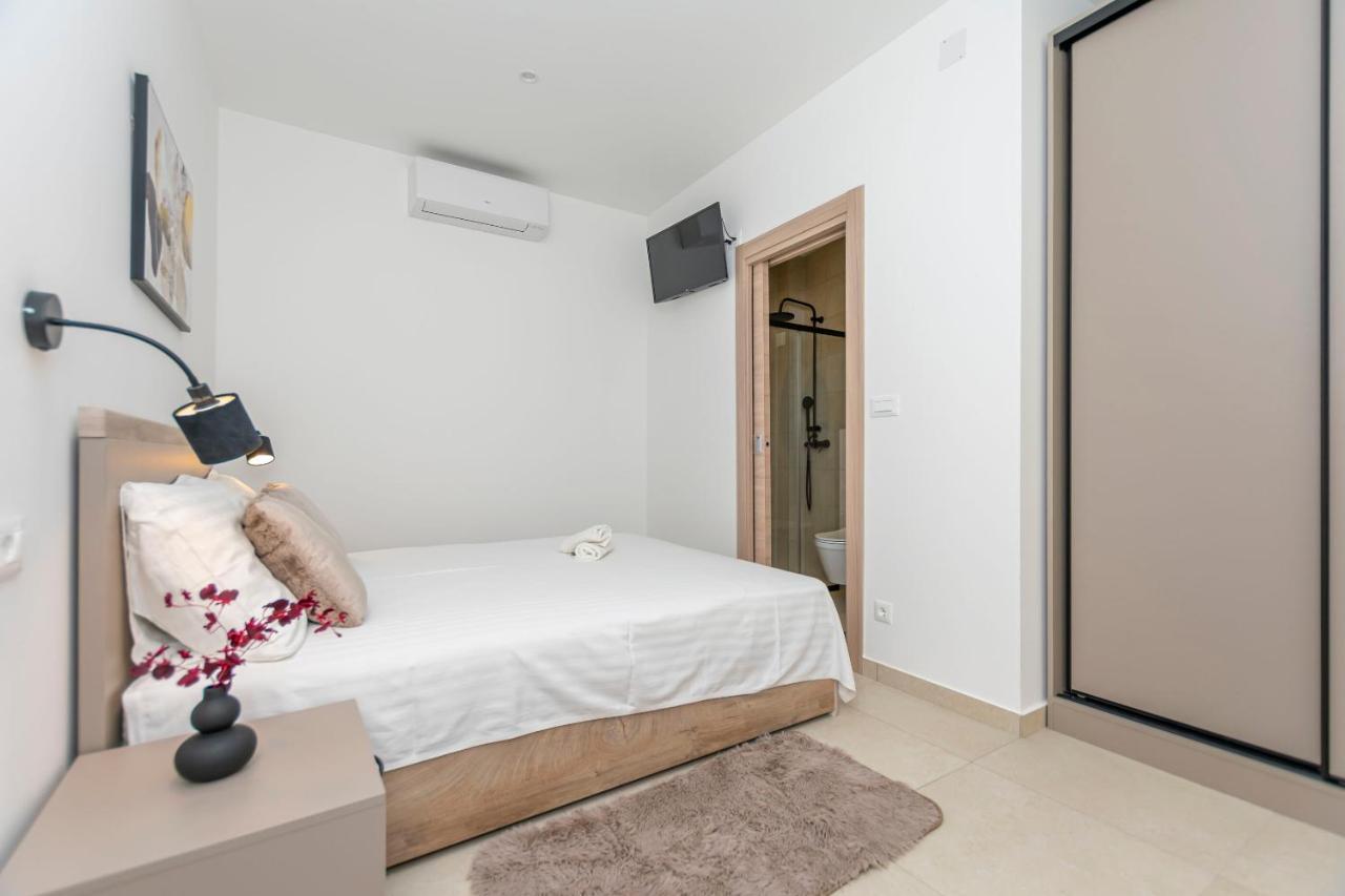 Apartments Beach Dream Мимице Екстериор снимка